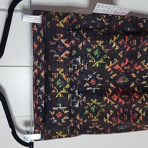 LuLaRoe Cassie Skirt - Picture 5 of 7